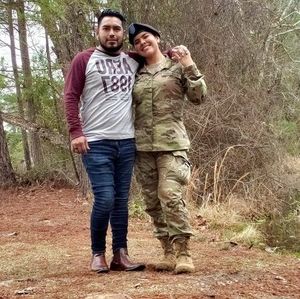 Meet your Posher, Eduardo